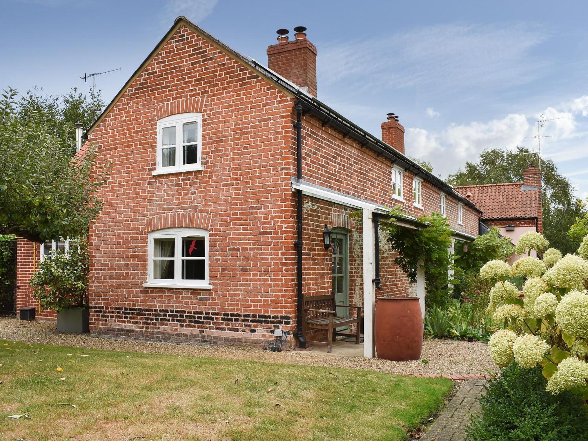 The Cottage Great Blakenham Экстерьер фото